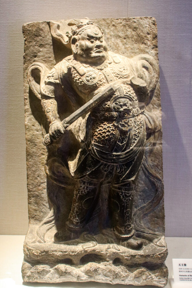 20241018 Statuette of Heavenly King from Site of Zhengzhou Kaiyuan Temple 02